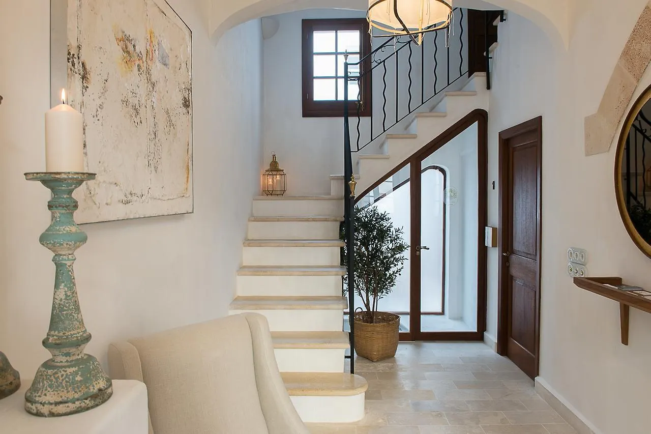 S'Hotelet D'Es Born - Suites & Spa ثيوداديلا 5*,