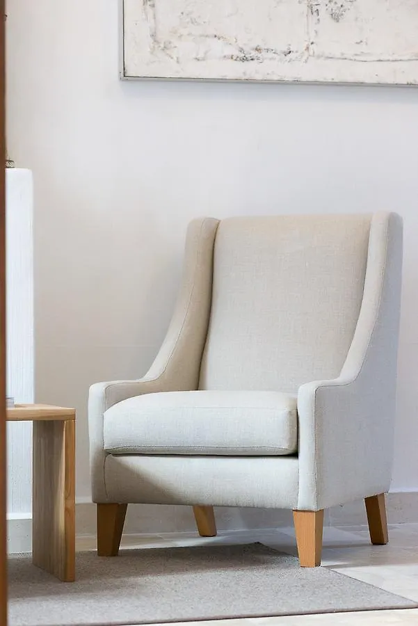 S'Hotelet D'Es Born - Suites & Spa ثيوداديلا فندق