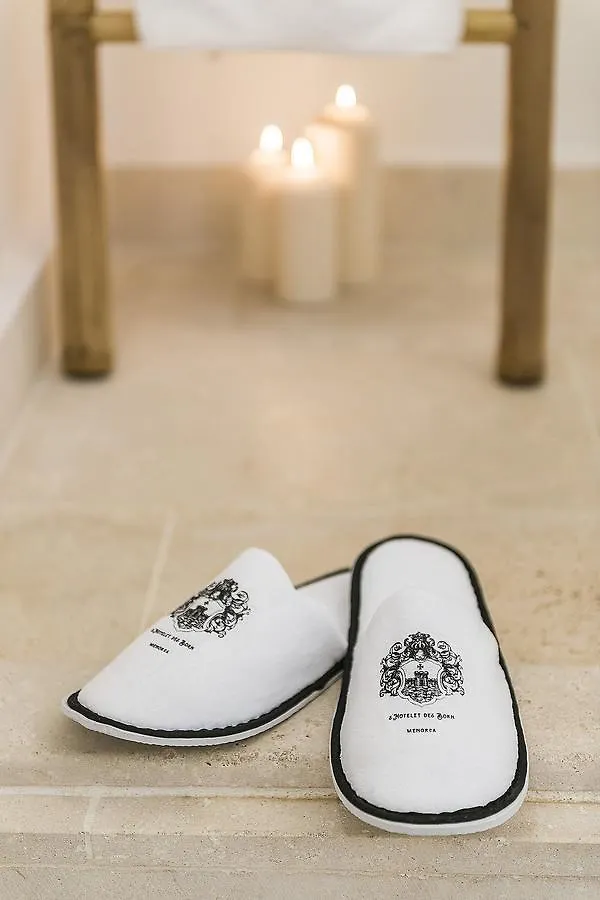 S'Hotelet D'Es Born - Suites & Spa ثيوداديلا فندق